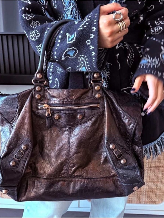 Balenciaga Handbags - Balenciaga Part Time City Bag Distressed Dark Brown Leather Shoulder Bag
